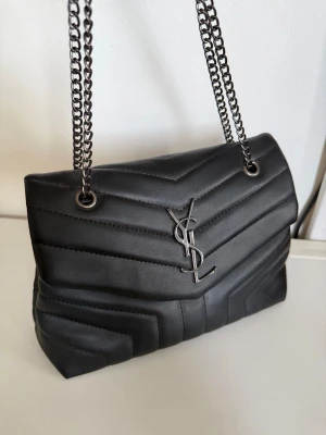 Ysl - Inte äkta, väldigt fin ändå