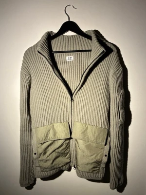 CP company cardigan  - Tjock CP company cardigan storlek L