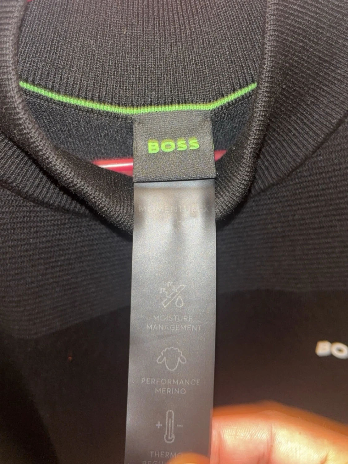 Svart tröja med dragkedja från BOSS - 2