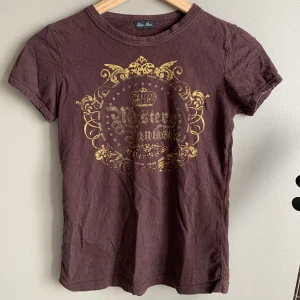 Bee Bee t-shirt - Jätte fin vintage tröja från Bee Bee