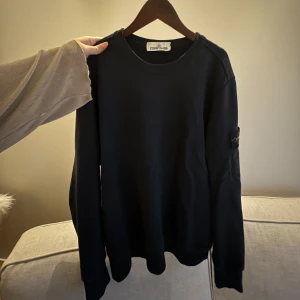 Stone Island tröja strl M - Herrtröja i nyskick 