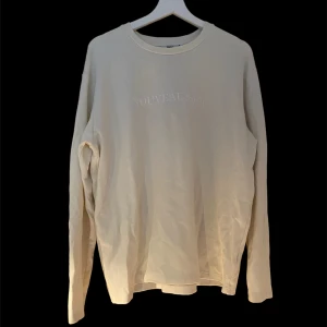 Diemonde crewneck beige - En crewneck från diemonde i storlek XL