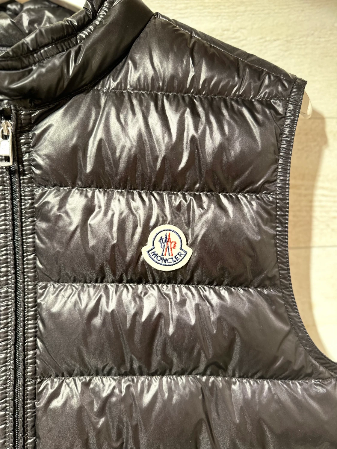 Moncler gui svart - 90