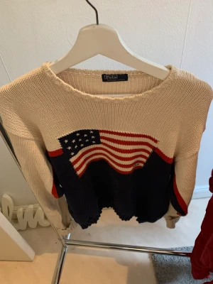 Polo, Ralph lauren - Jättefin stickad tröja från Ralph Lauren🥰
