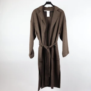 Zara kappa - Fint skick  Slutsåld på hemsidan