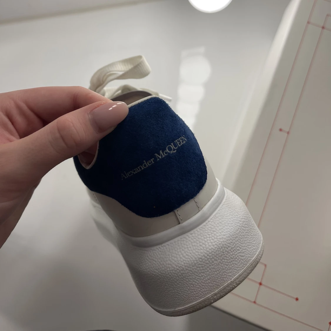 Alexander McQueen - 91