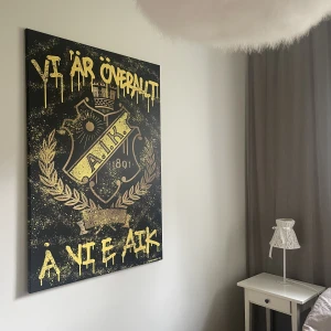 AIK tavla - AIK Canvas tavla 120/80. Nypris 1500kr. Köparen står för frakten