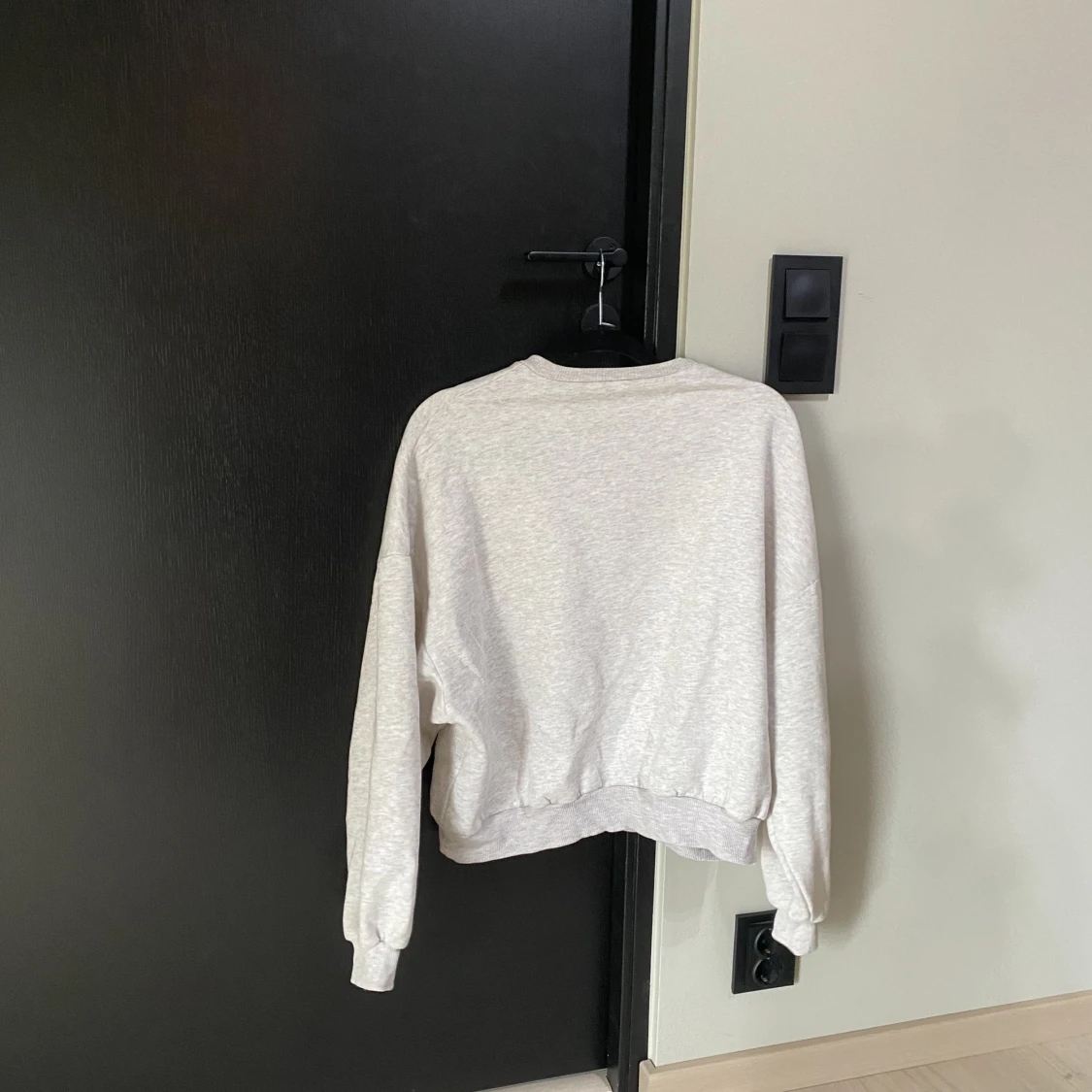 Vit/beige sweatshirt  - 90