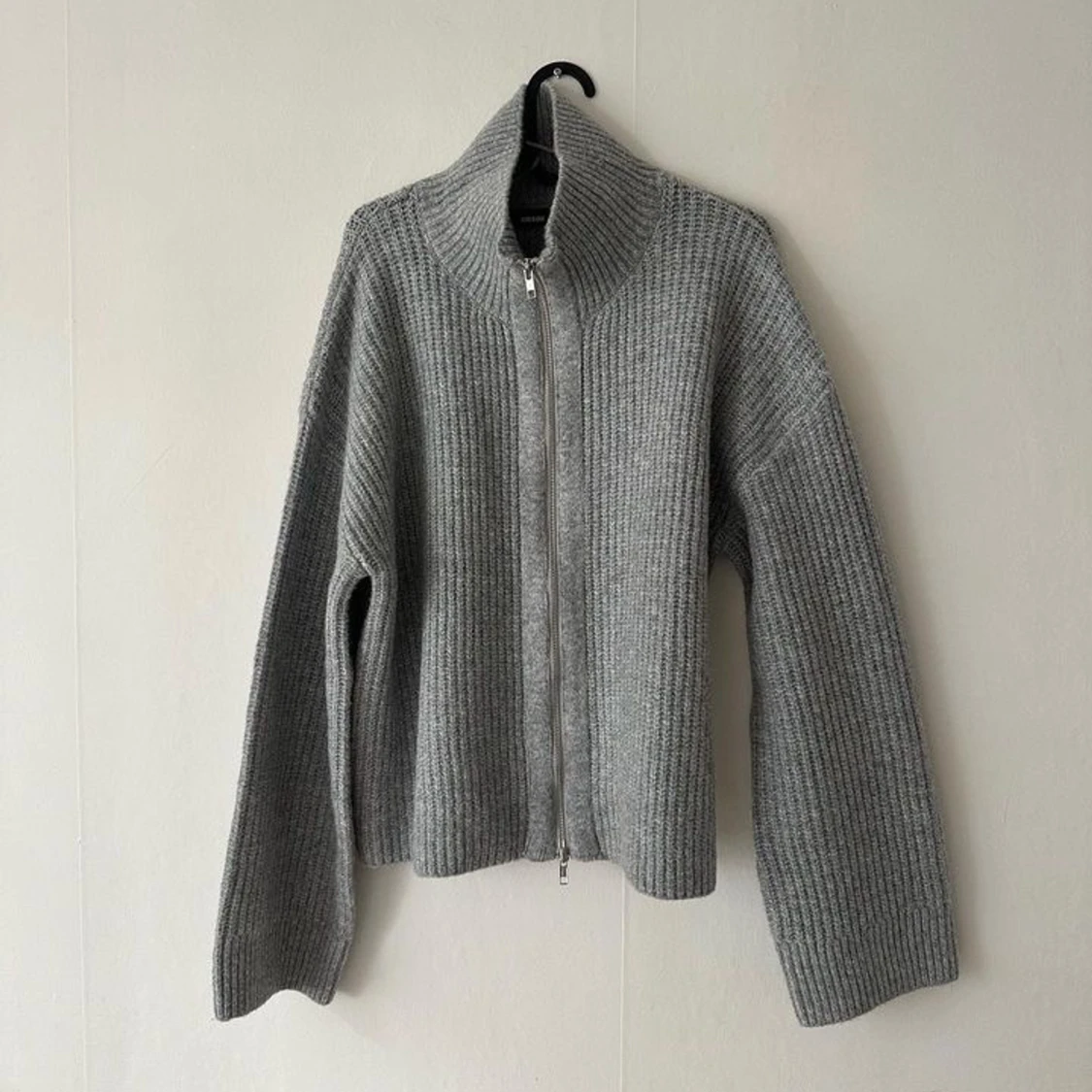 SLUTSÅLD bikbok kofta - 90