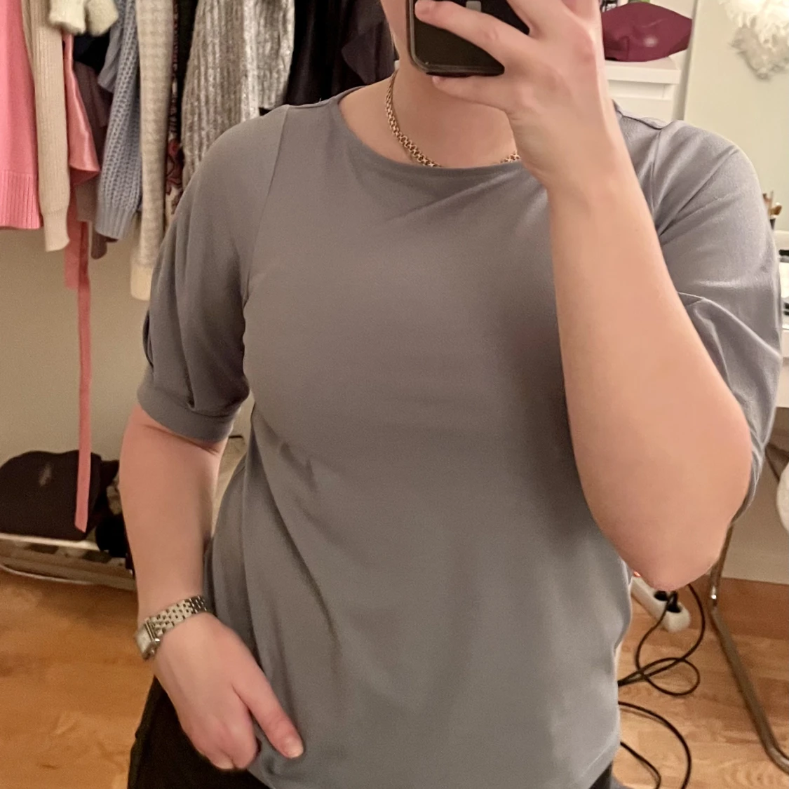 En blå/grön tröja - 90