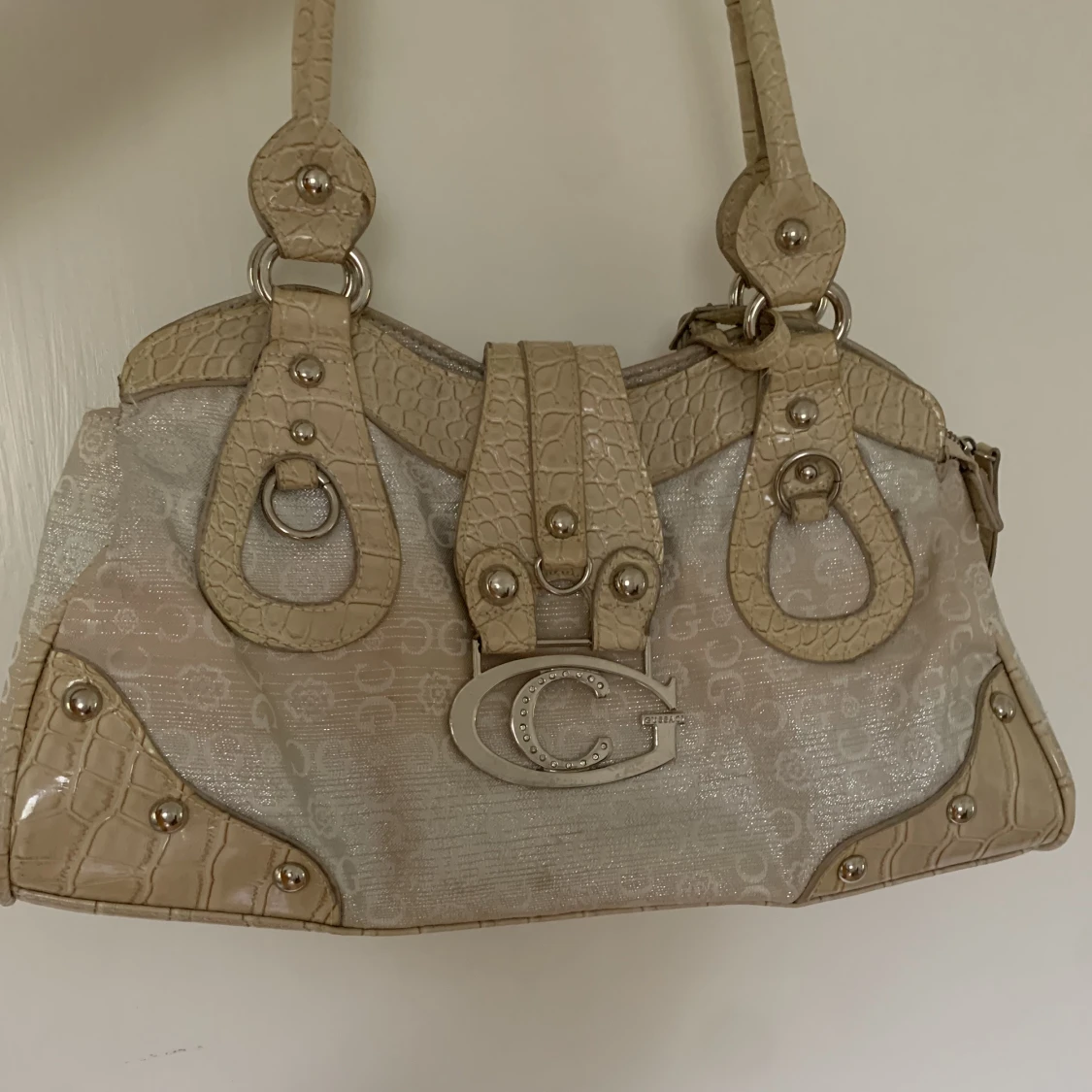 guess bag