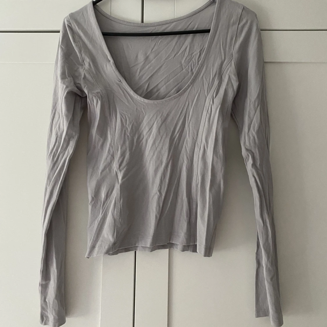 Topp med djup rygg - 90