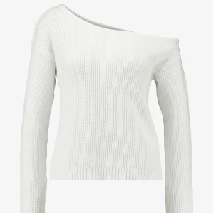 one shoulder tröja  - så fin stickad one shoulder tröja, perfekt nu till höst. skriv till mig privat vid frågor eller funderingar💕