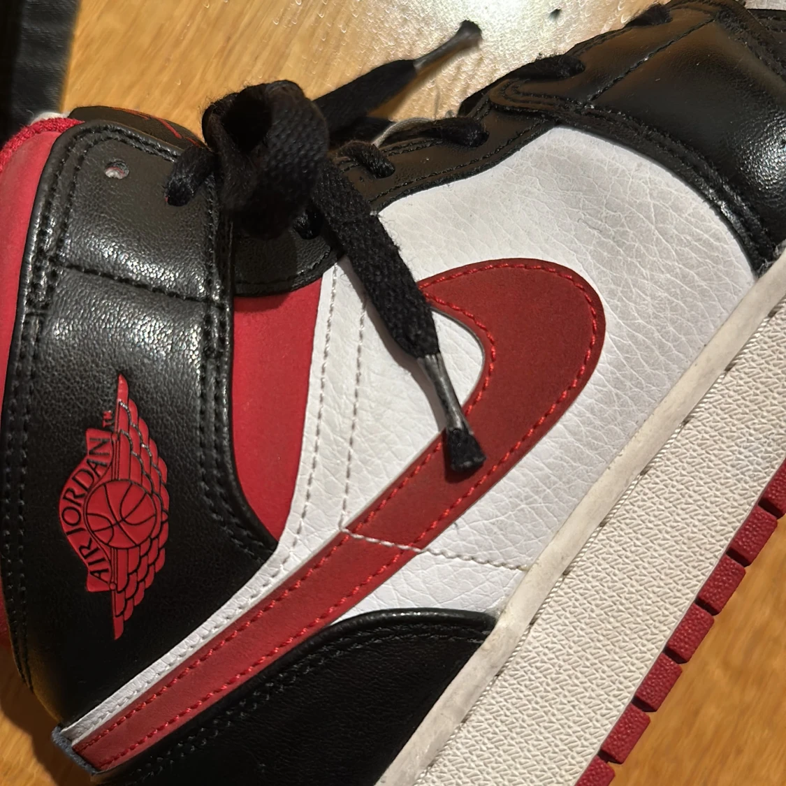 NIKE Air Jordan 1  - 91