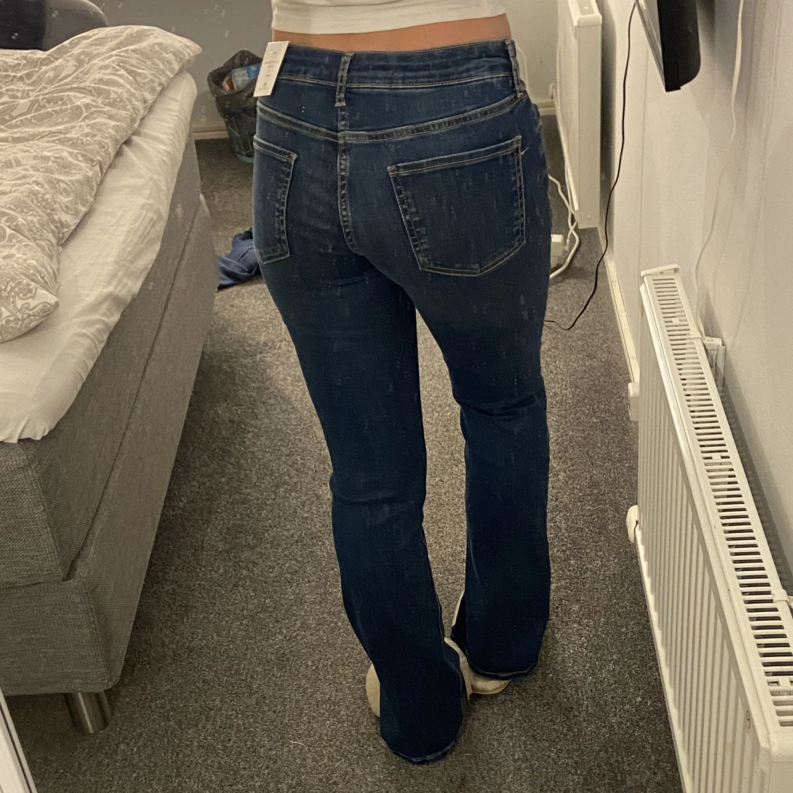 Zara Low Rise flare jeans  - 90