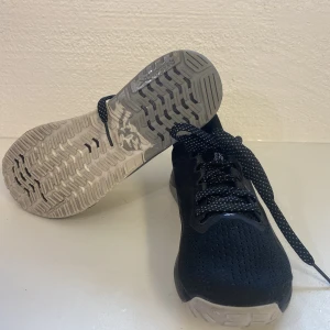 Crossfit Reebok Skor - Crossfit Reebok skor, använda fåtal gånger, bra kvalite, skorna kan hålla flera år av hård träning