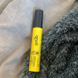 Got2beglue - Got2b glue för både ögonbryn och hår! Endast testad💟 skriv vid frågor 