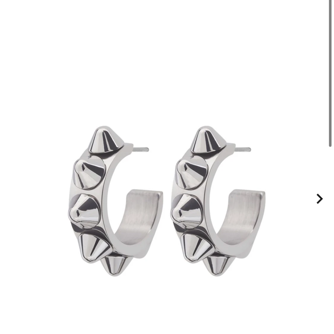 Helt nya örhängen från Edblad 