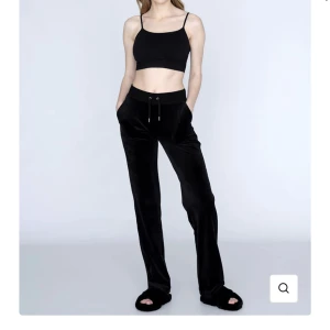 ⚠️BYTER XS MOT S/M⚠️⚠️⚠️ - Hej söker någon som vill byta ett par svarta xs juicy byxor mot ett par S/M❤️mina är nämligen för små❤️