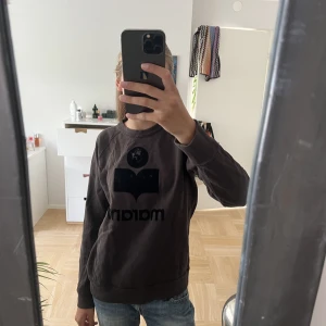 Isabel marant tröja  - Fin Isabel marant sweatshirt, märket är lite slitet som man ser på bilden