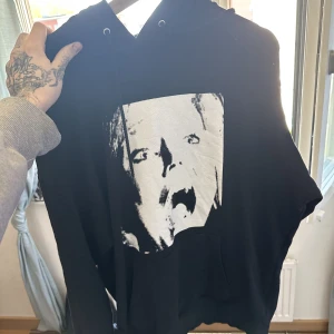 Carlings hood - Säljer min carlings hood i Medium, 200kr 