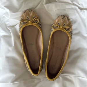 BALLERINAS - DROP 1 💌 Köp sker via vår instagram. 