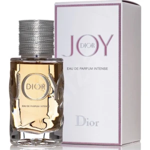 Dior JOY parfym - Dior JOY edp 50ml. Finns typ 90% kvar av parfymen, nästan ny. Hör av er vid intresse :) 