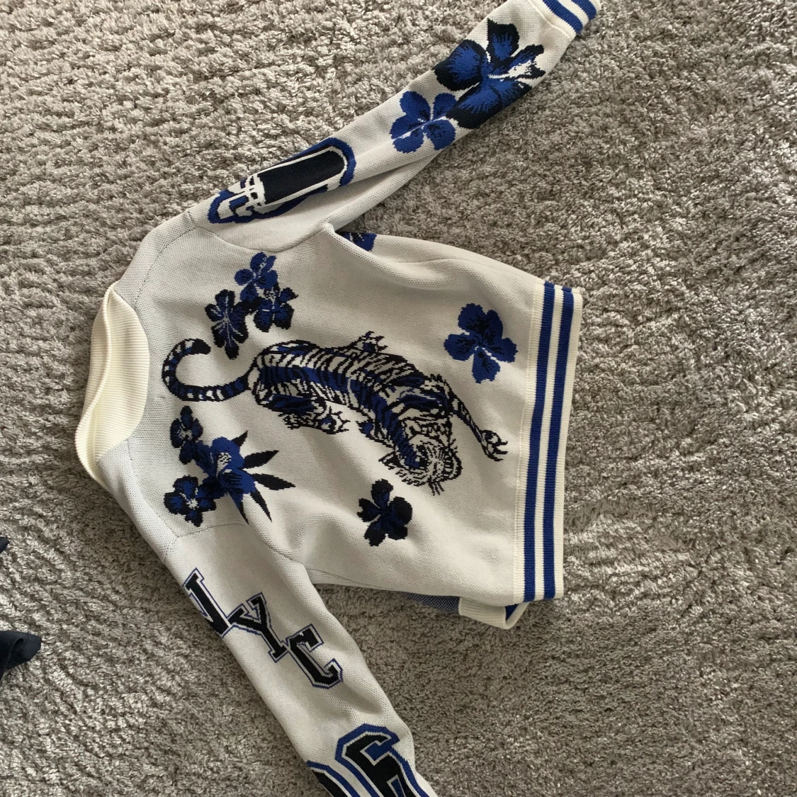 J Lindeberg cardigan - 90
