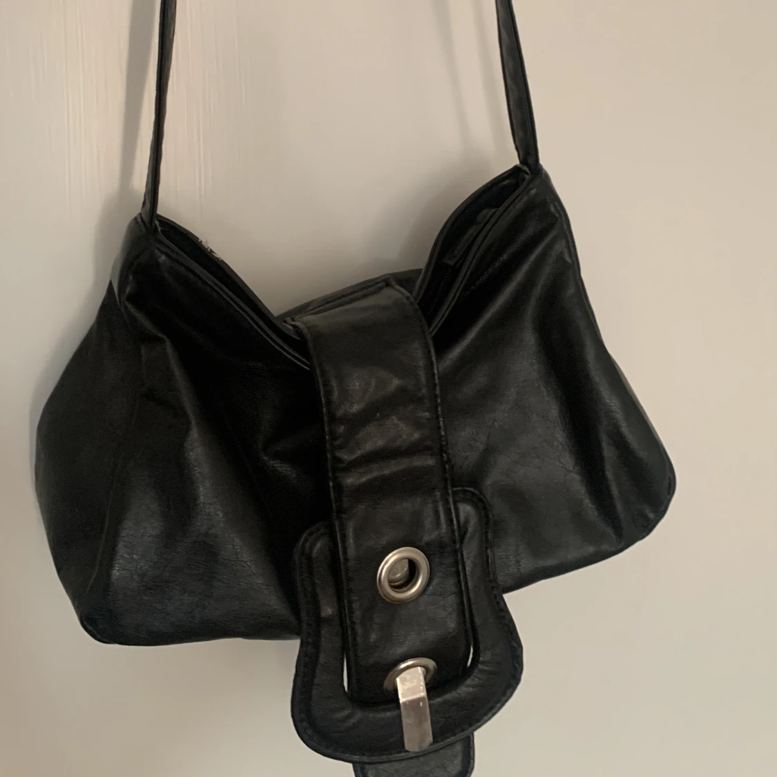 svart liten väska - 90