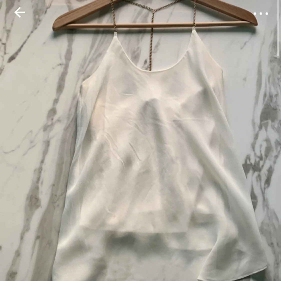 Topp med guldkedjor - 91