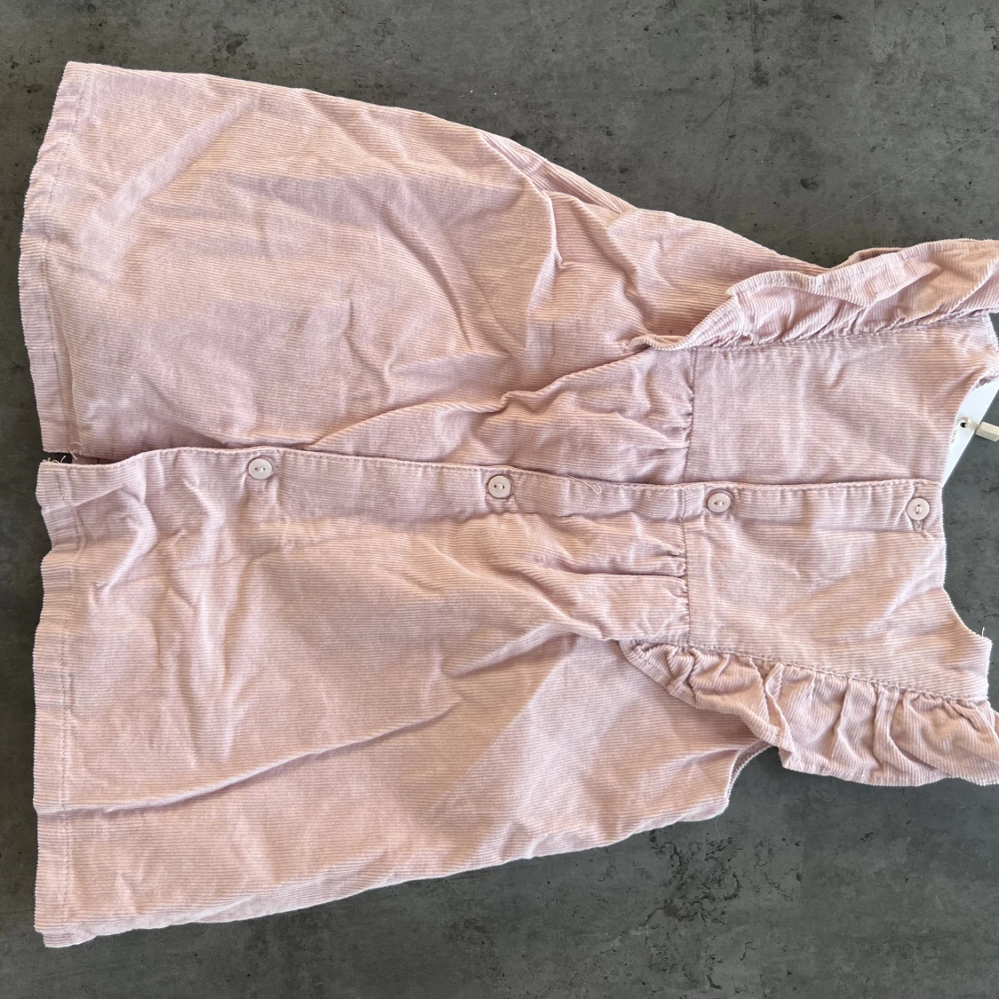 Klänning för flicka oanvänd  - 91