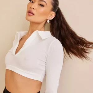 Vit topp  - Använd 1 gång bara 