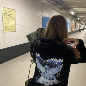 ANTWAN MERCH - Lägger ut igen utan budgivning, storlek S aldrig använd köptes på konserten 