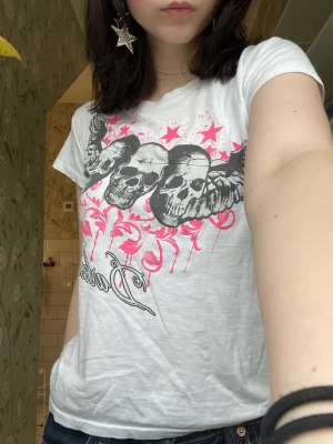 Y2k tröja - Fin tröja från darkside, köpt second hand från sellpy men knappt använd, 