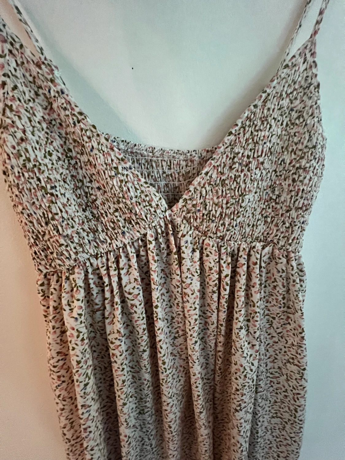 Blommig klänning  - 90