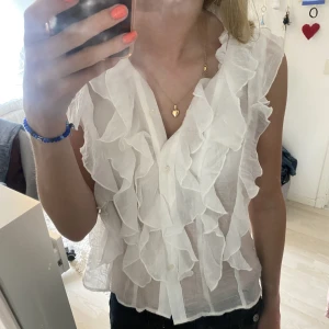 Zara blus  - Jättefin blus från Zara