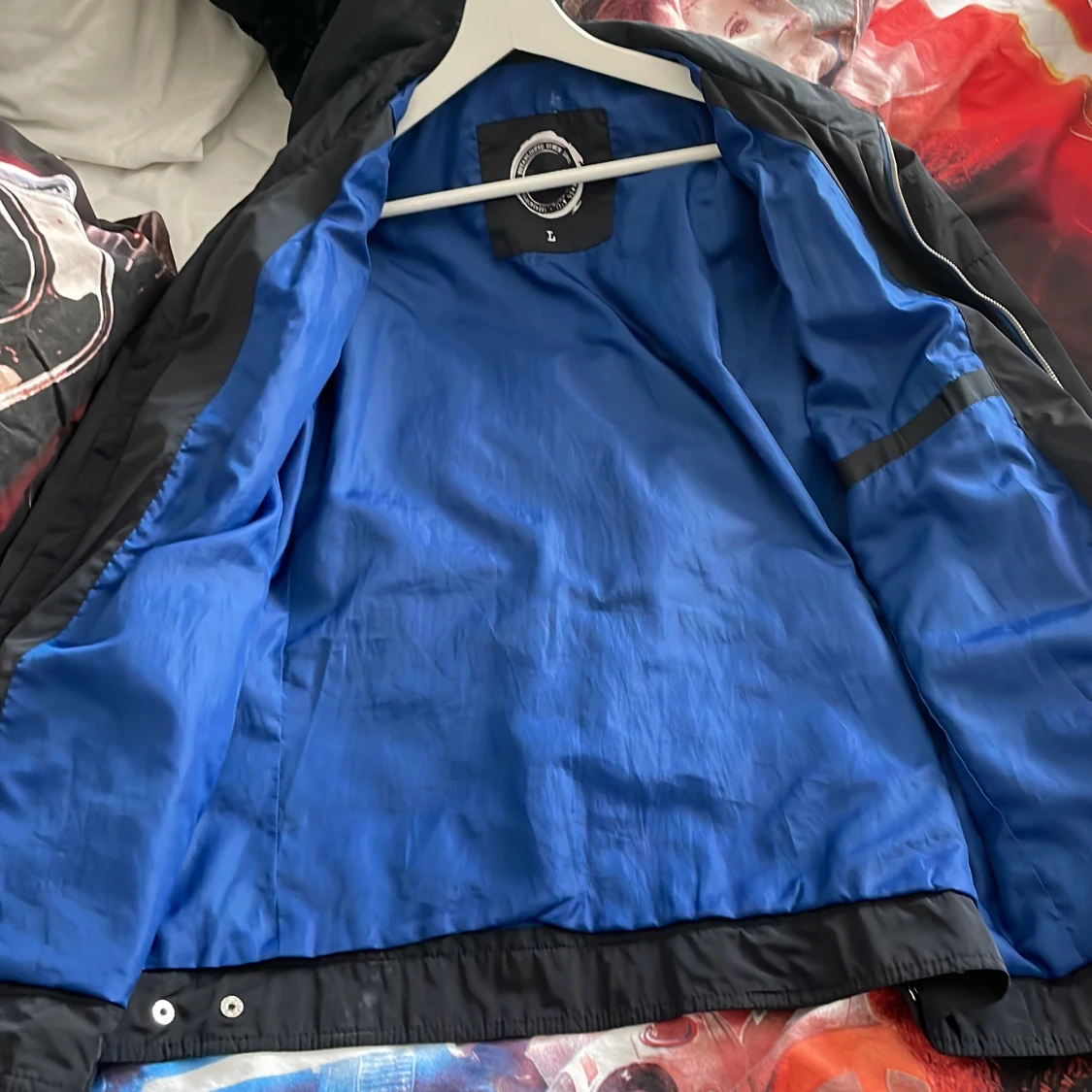 Vindjacka av Montego - 90