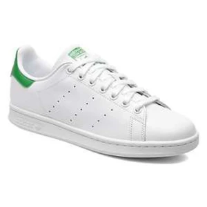 Gröna stan smith skor - Säljer då för små för mig men annars i gott skick!