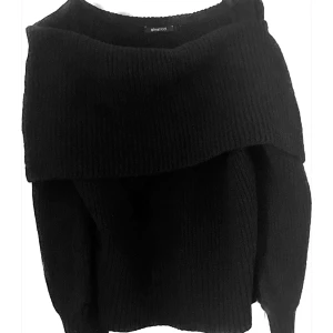 Svart gina tricot tröja - Väldigt sällad använd, prutbart pris, bra skick 