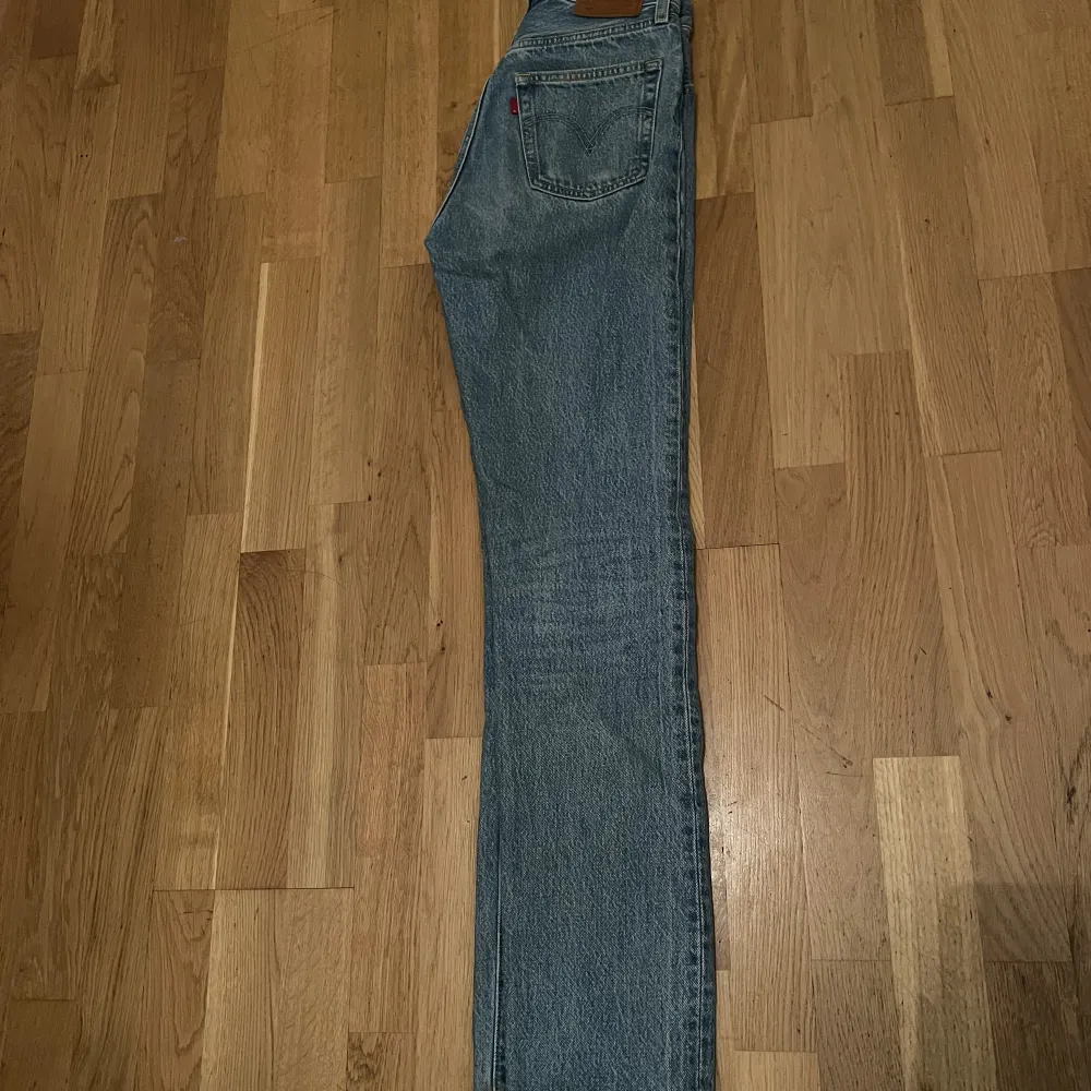 Levis 501 skinny 23/32. Jeans & Byxor.