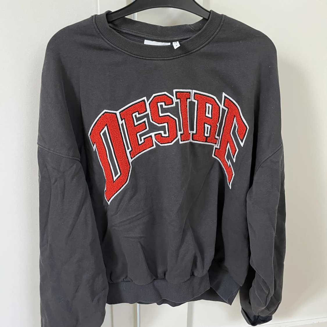 Supercool sweatshirt från Weekday❤️🤍 - 91