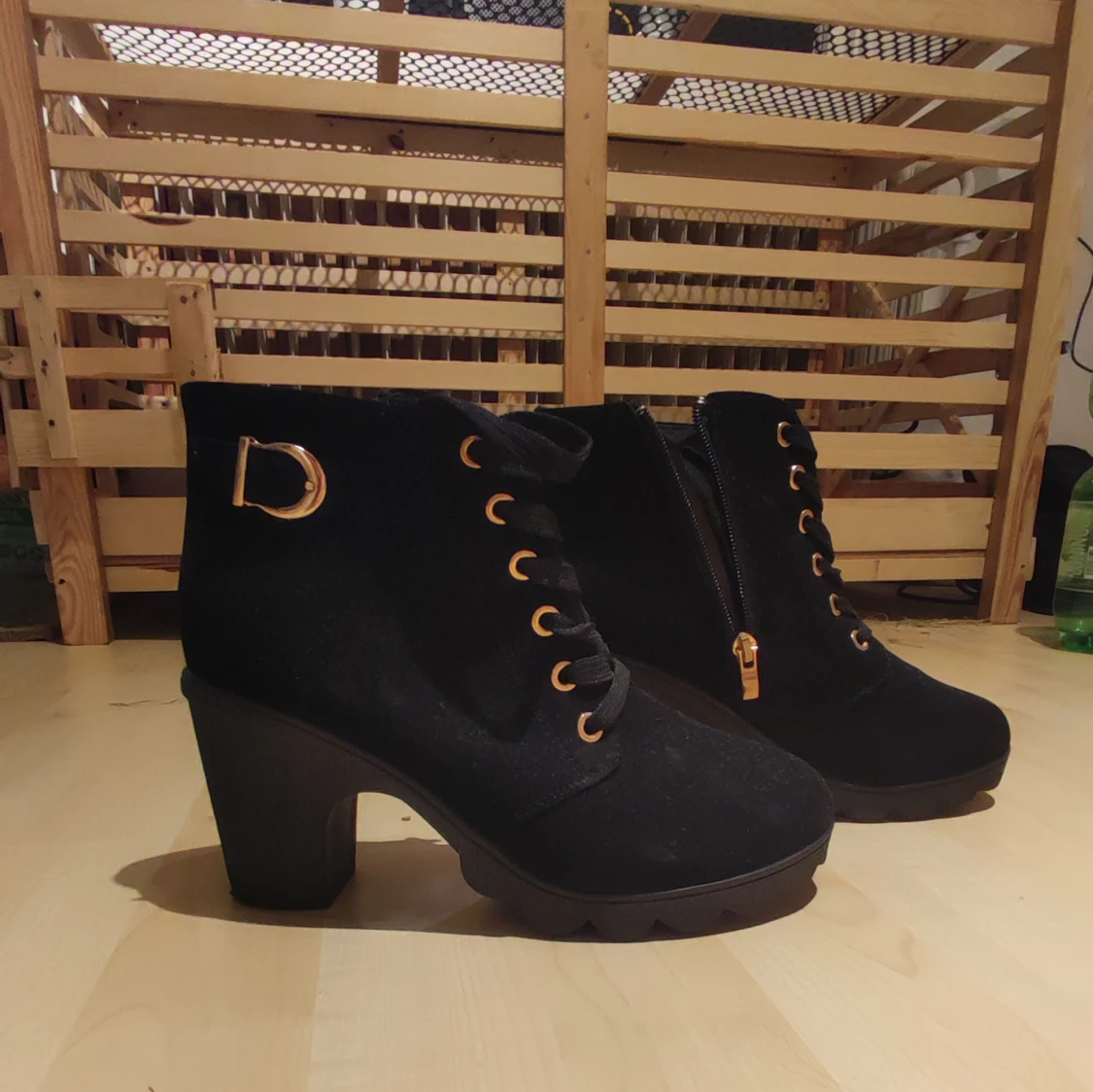 Stövlar med svarta klackar - 90