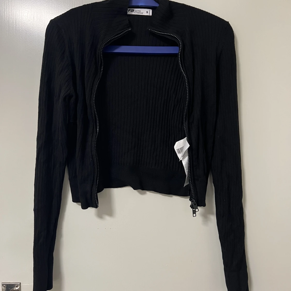 Croppad kofta med blixtlås  - 91