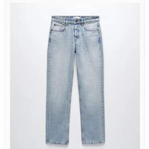 jeans från zara i storlek 34, skriv privat för fler bilder 