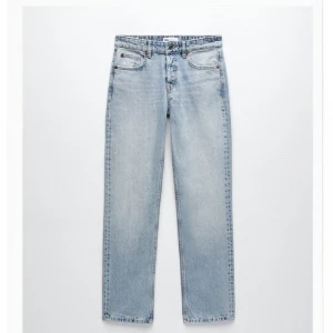 jeans  - jeans från zara i storlek 34, skriv privat för fler bilder 