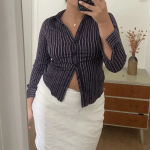 Skitsnygg lila randig skjorta  - Snygg lila randig skjorta! 