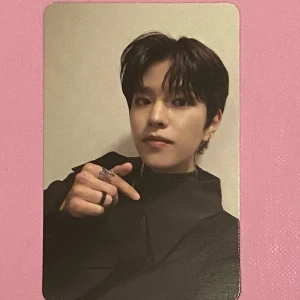 stray kids photocard - mint skick och officiellt, stray kids oddinary photocard