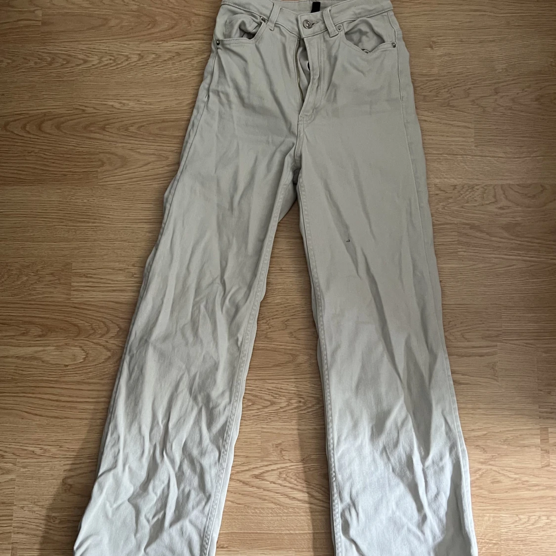 Utsvängda jeans  - 90