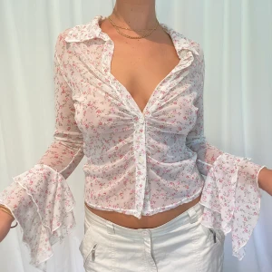 Blommig vit mesh blus - Stretch 