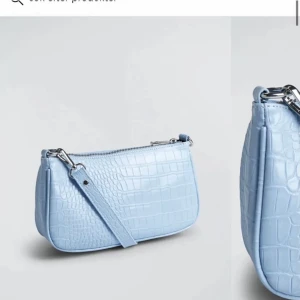 nora bag från Gina Tricot - nora bag från Gina Tricot. Aldrig använd, helt ny med prislapp ord. pris 299 kr. Säljer då den aldrig kom till användning. Sista bilden är lånad.